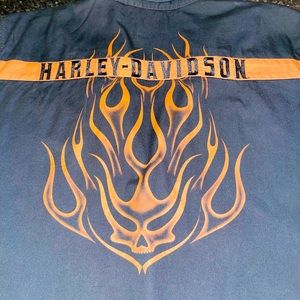 Mens Harley Davidson XXL black button up.